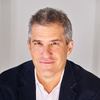Robert  Cohen